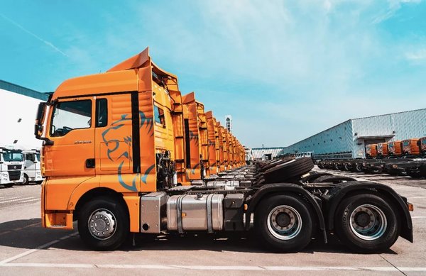 ��������ר���ǵ¿�����������ǧ����