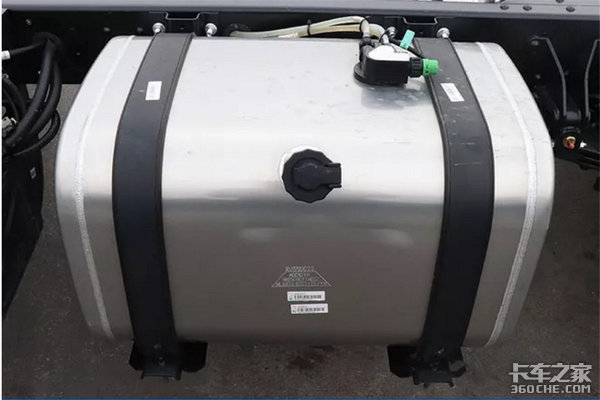 ����HOWO�Ῠ�Ƽ���������--���վ