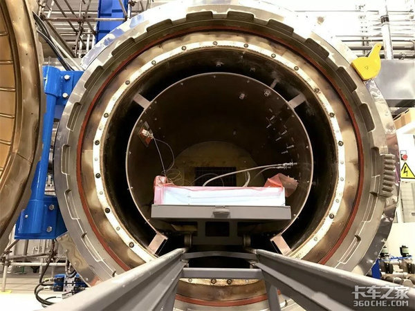 厂家都在追求轻量化，用碳纤维造卡车靠谱吗？ - 第6张