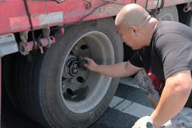 20万公里免维护 制动性能稳定 重器车桥的体验确实不错