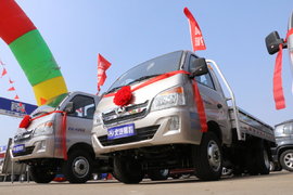 国六b+LED大灯+电动门窗 图解北汽黑豹兴运微卡国六版