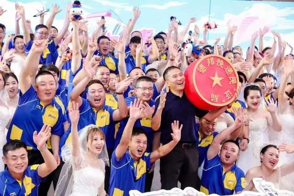�°�:Ϊ���Ա�켯�����&nbsp;Ҫһ����Ͷ��