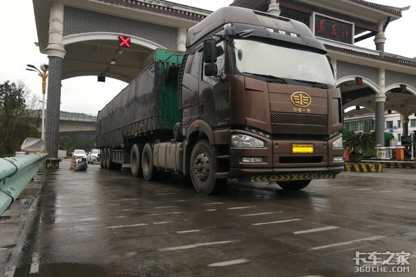 卡车司机,还记得当年带你入行的师傅吗