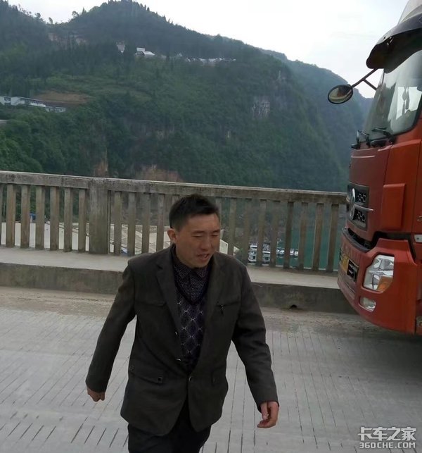 卡车司机,还记得当年带你入行的师傅吗