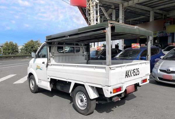 �������ɰ���ǰ��&nbsp;�������з���Ī����