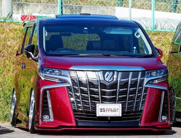 �������ɰ���ǰ��&nbsp;�������з���Ī����