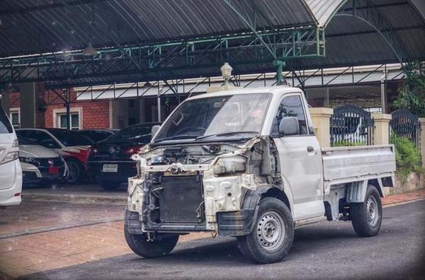 �������ɰ���ǰ��&nbsp;�������з���Ī����