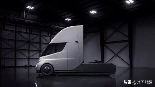 �������Զ���ʻ���ս�����ҿ�Ⱥ����¹