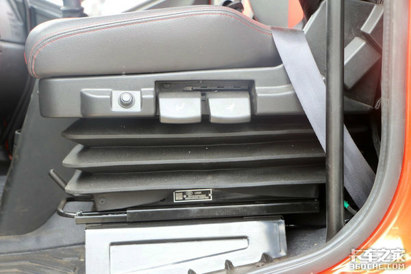 ���J6L�Ͷ������KR&nbsp;�����п���ѡ˭��