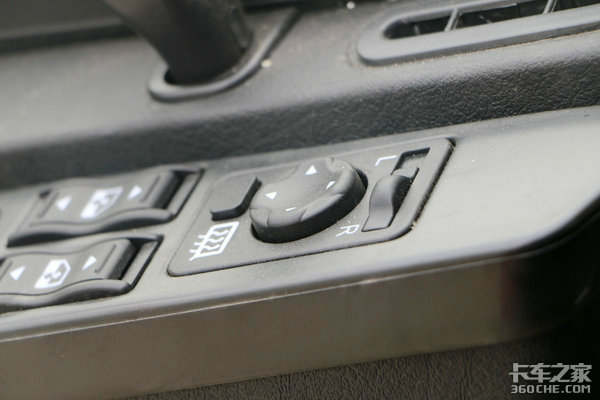 ���J6L�Ͷ������KR&nbsp;�����п���ѡ˭��