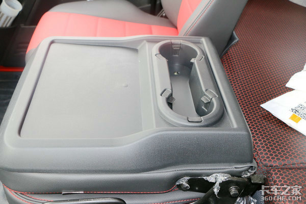 ���J6L�Ͷ������KR&nbsp;�����п���ѡ˭��