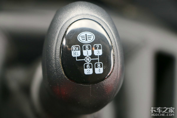 ���J6L�Ͷ������KR&nbsp;�����п���ѡ˭��