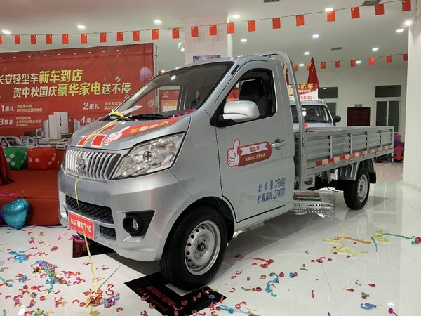 长安轻型车：百城千店新车上市引爆全国