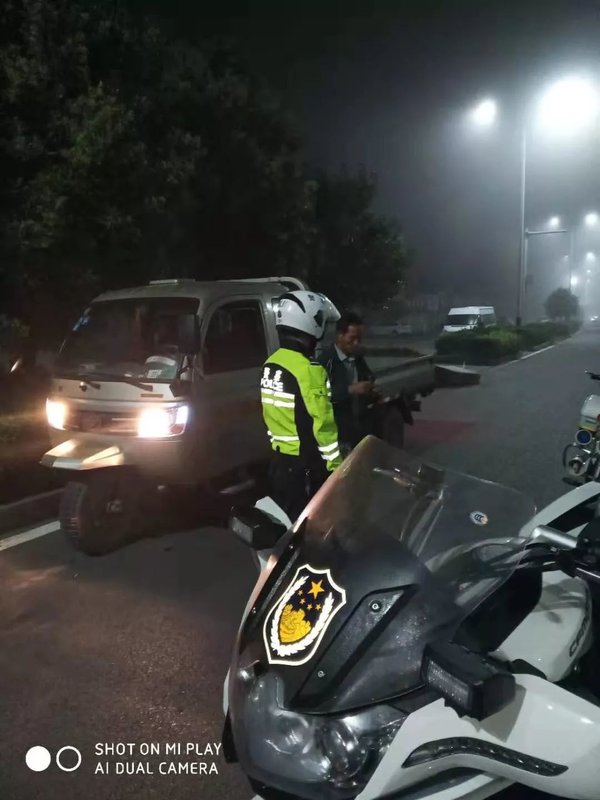 ������������ӿ�չ�����Υ����������