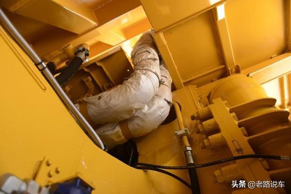 可独当一面!柳工DR100C的超级矿山车!