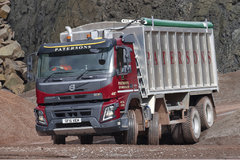 ���ڱ��������٣�ʵ���ֶ���FMX���ϳ�