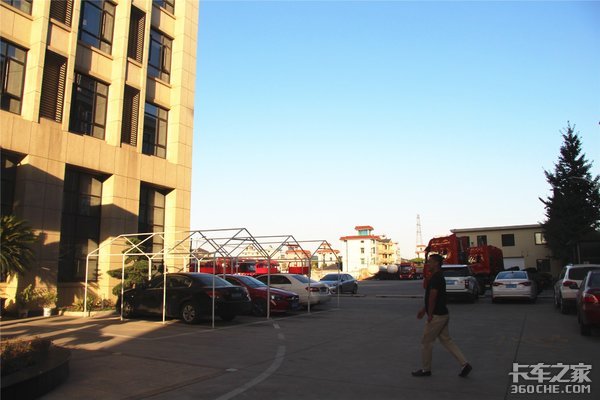 1年产值3亿元 货主“送货上门” 这家物流公司到底啥背景?