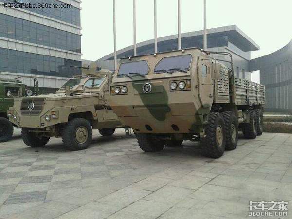 三代军用越野车，谁才是阅兵场上的明星