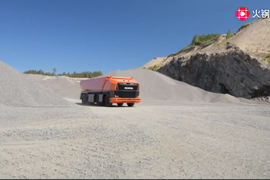 土方车设计成这样?造型够科幻的 连挡风玻璃都不需要了