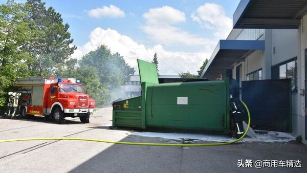 33�공�����һ�ߣ�1986��ĳ�ͷ������