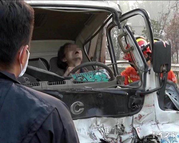 40岁了还在开货车，我还要继续坚持下去