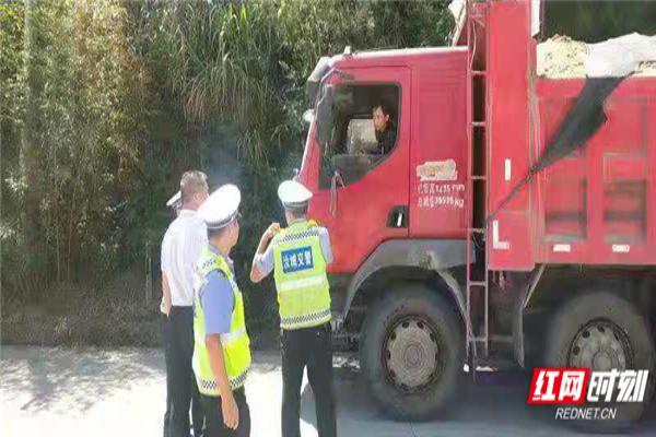 ��ǣ���չ���˳������޳���ר�����Σ�