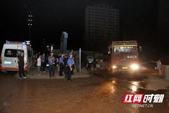 ¦�ף���չ���������޳���ר�������ж�