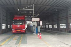 ���������Ž�ʼ�ձ����γ��ĸ�ѹ̬�ƣ�