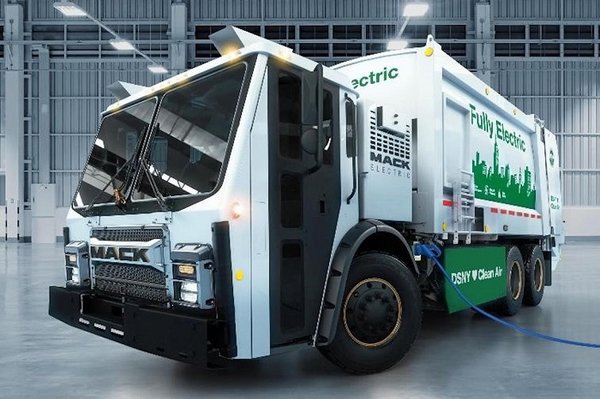 Mack Trucks：展示首款電池電動垃圾車