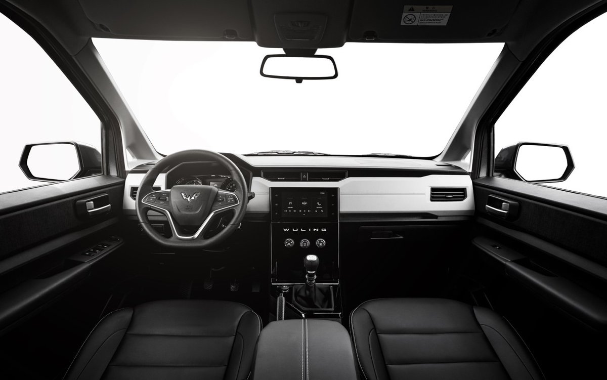 官宣五菱宏光plus内饰图已悄悄曝光图片列表