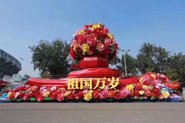深藏功與名 閱兵場上的保障卡車有哪些