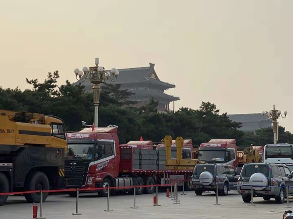 深藏功與名 閱兵場上的保障卡車有哪些