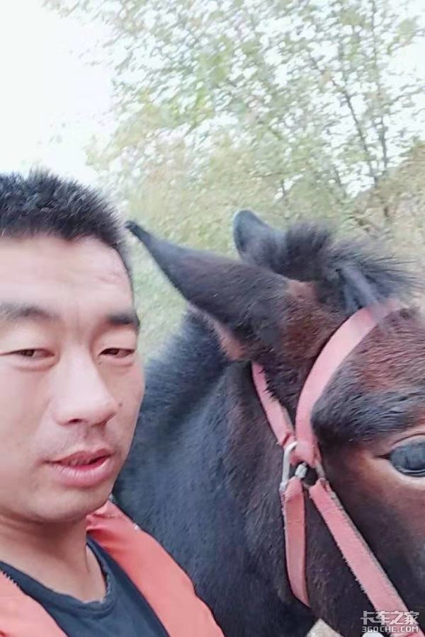 网红卡友诠释幸福真谛,感觉也是萌萌哒