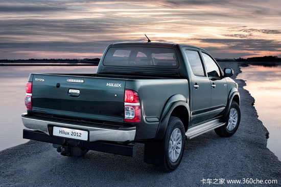 ͷ 2012HiluxƤ