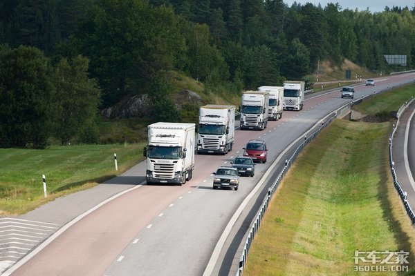 提升效率 省成本 卡车编队行驶未来可期