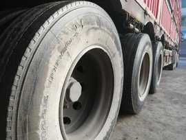 《轮胎使用安全宝鉴》：在求生欲驱使下，我开始疯狂划重点……