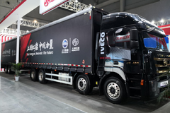 ���ó���չ��Ļ ��������������������