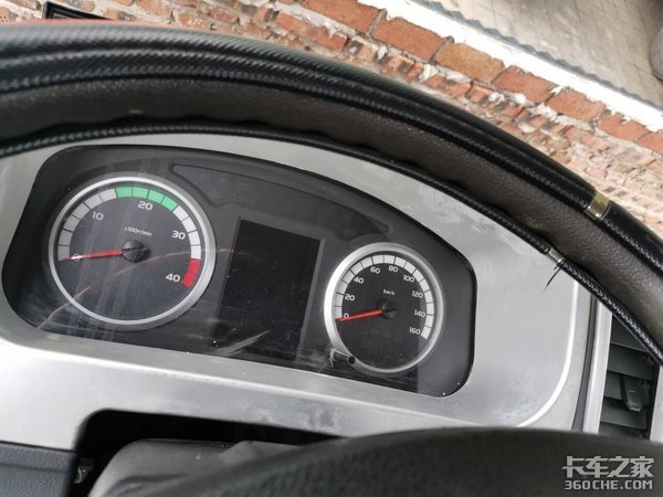 ���Լ۱ȶ��ֳ�&nbsp;��̨�����Ῠʵ������