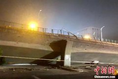 �����߼ܲ෭��ֲ��˷ѱ��� ����֮˼