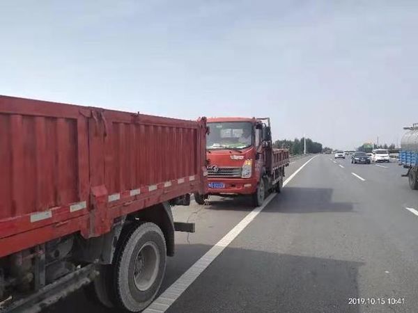 胆大 用钢丝绳就敢在高速公路上拖货车 卡车之家 胆大 用钢丝绳就敢在高速公路上拖货车 卡车之家
