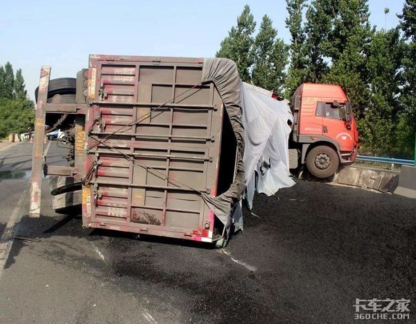 任何理由不能成为超载保护伞，谋生计也需守好行业“底线”