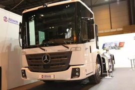 国外那些霸气侧漏的LNG卡车,实力诠释彪悍的人生不需要解释!