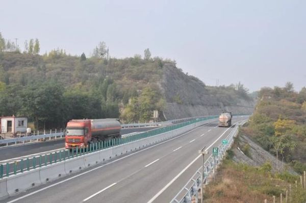 �ӱ���θ��ٸ����깤&nbsp;�������ͨ����