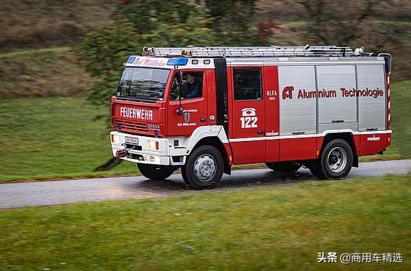 全球著名的城市主战消防车 卢森堡亚AT