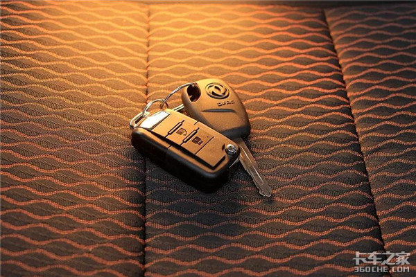 全新東風(fēng)福瑞卡F4云內(nèi)版性能詳解大放送