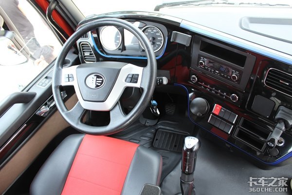 青岛解放 苏州同和龙V(H)2.0产品推介会