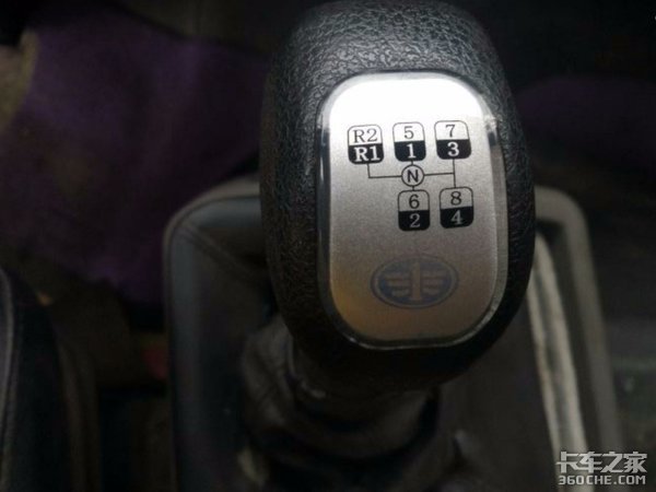 ����J6L���˵����λ�&nbsp;��һ��ʹ���˵�