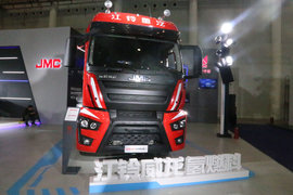 江铃重汽携国6AMT牵引车，氢燃料重卡亮相武汉车展