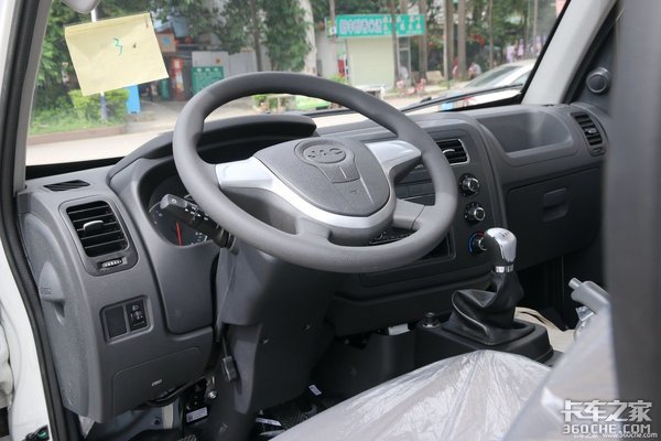 微卡界的生力军，轿卡：我比它们都舒服
