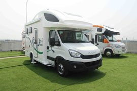 售价不足30万!欧胜手动挡C型房车,大品牌里的亲民车